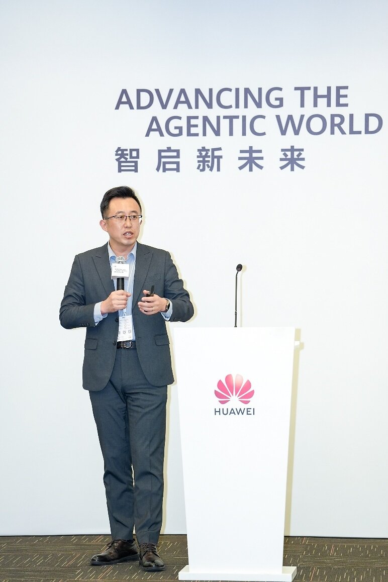 huawei-представляет-инновационное-решение-в-области-иммерсивного-телеприсутствия,-которое-предлагает-эффект-погружения-и-интеллектуальные