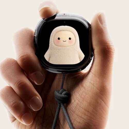 Meta puts its AI assistant on a keychain