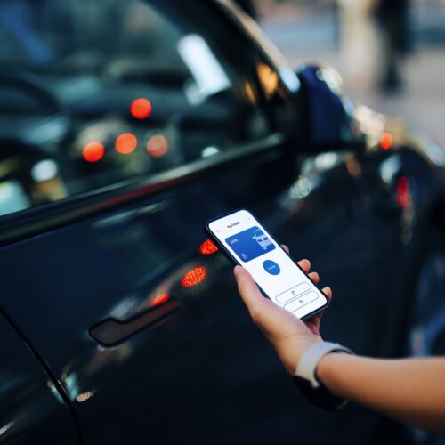 this-study-looks-at-how-and-with-whom-connected-cars-share-your-data