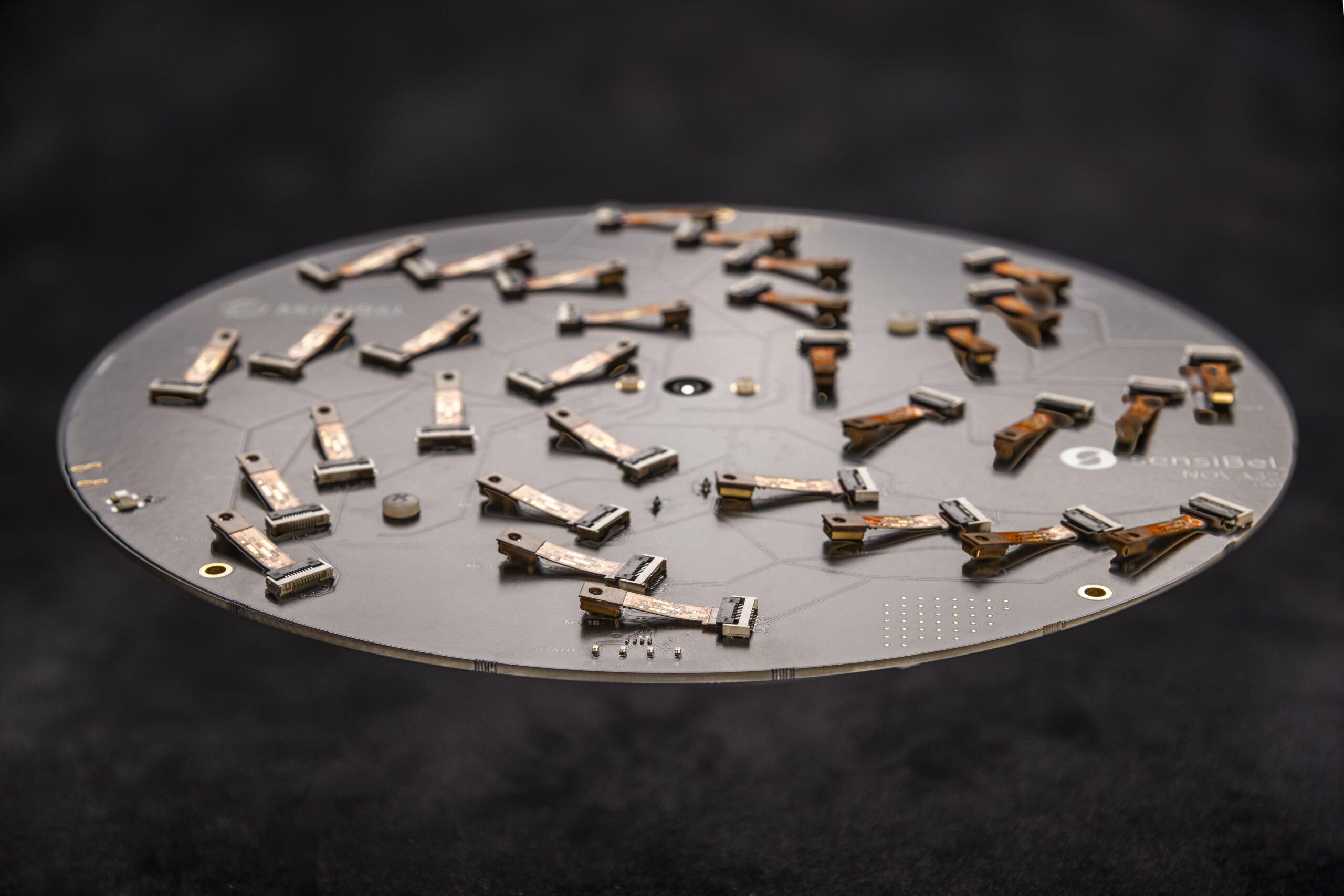 sensibel’s-32-mems-microphone-array-development-kit-accelerates-edge-ai-acoustic-detection