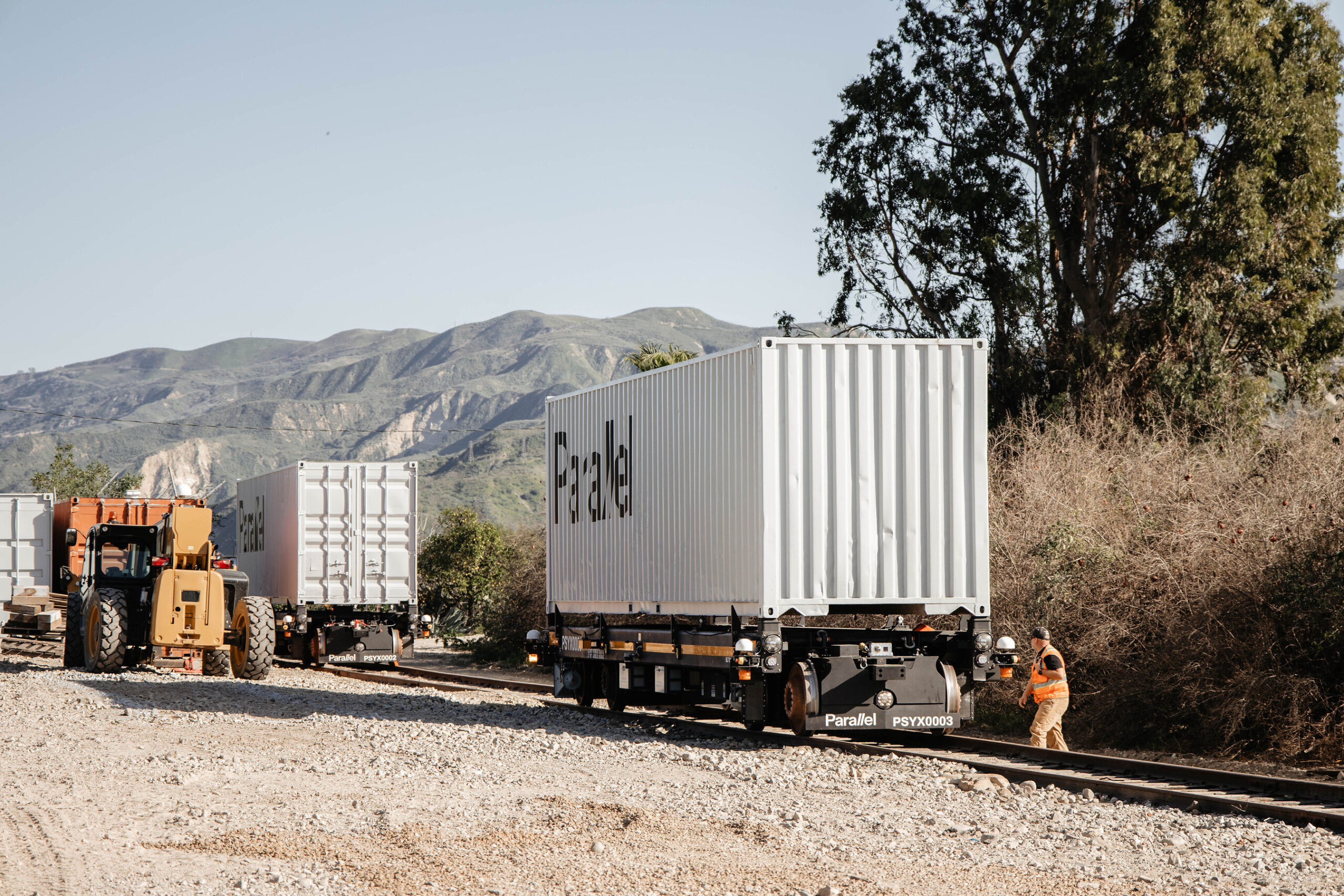 parallel-systems-closes-$100m+-in-new-funding-to-fully-commercialize-autonomous-freight-rail-system