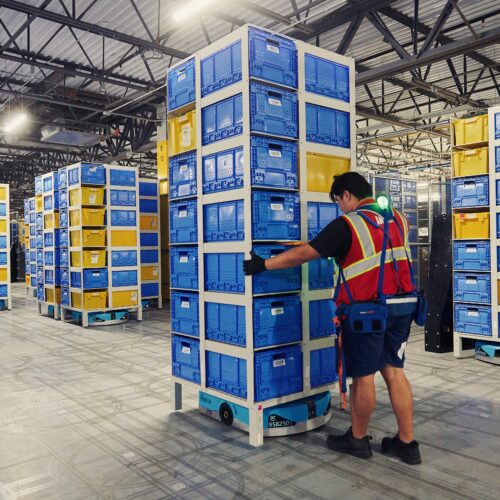 amazon-has-over-1-million-robot-workers.-what’s-next-for-human-employees?