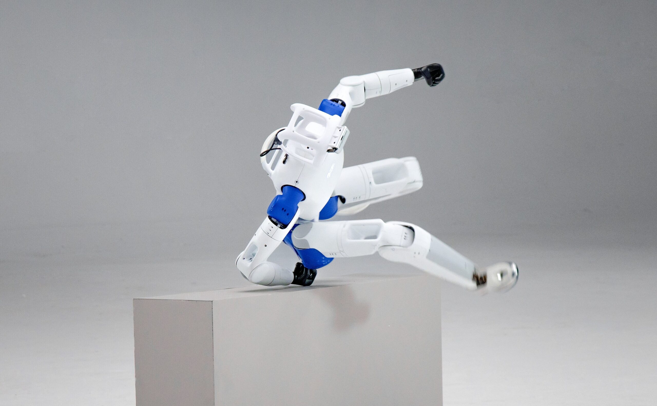 born-to-be-open:-roboparty-launches-rp1,-a-full-stack-open-source-humanoid