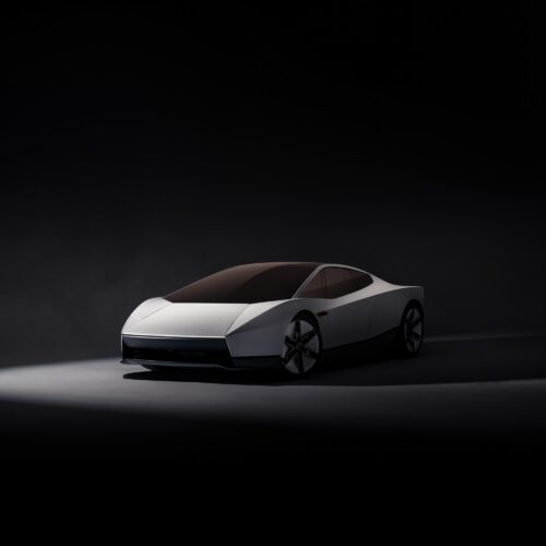 tesla-turns-to-50-year-old-stunt-technology-as-it-tries-to-roadster-again