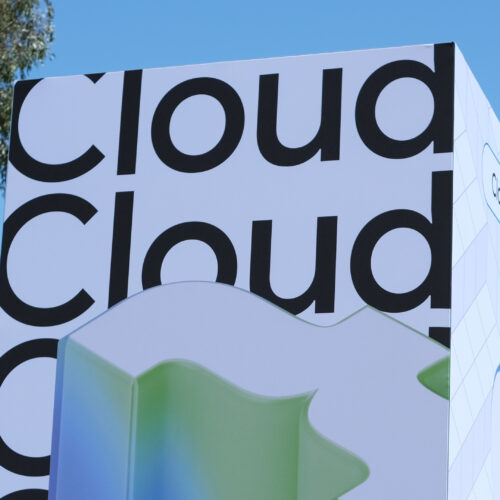 openai’s-latest-ai-models-are-coming-to-google-cloud-and-antigravity