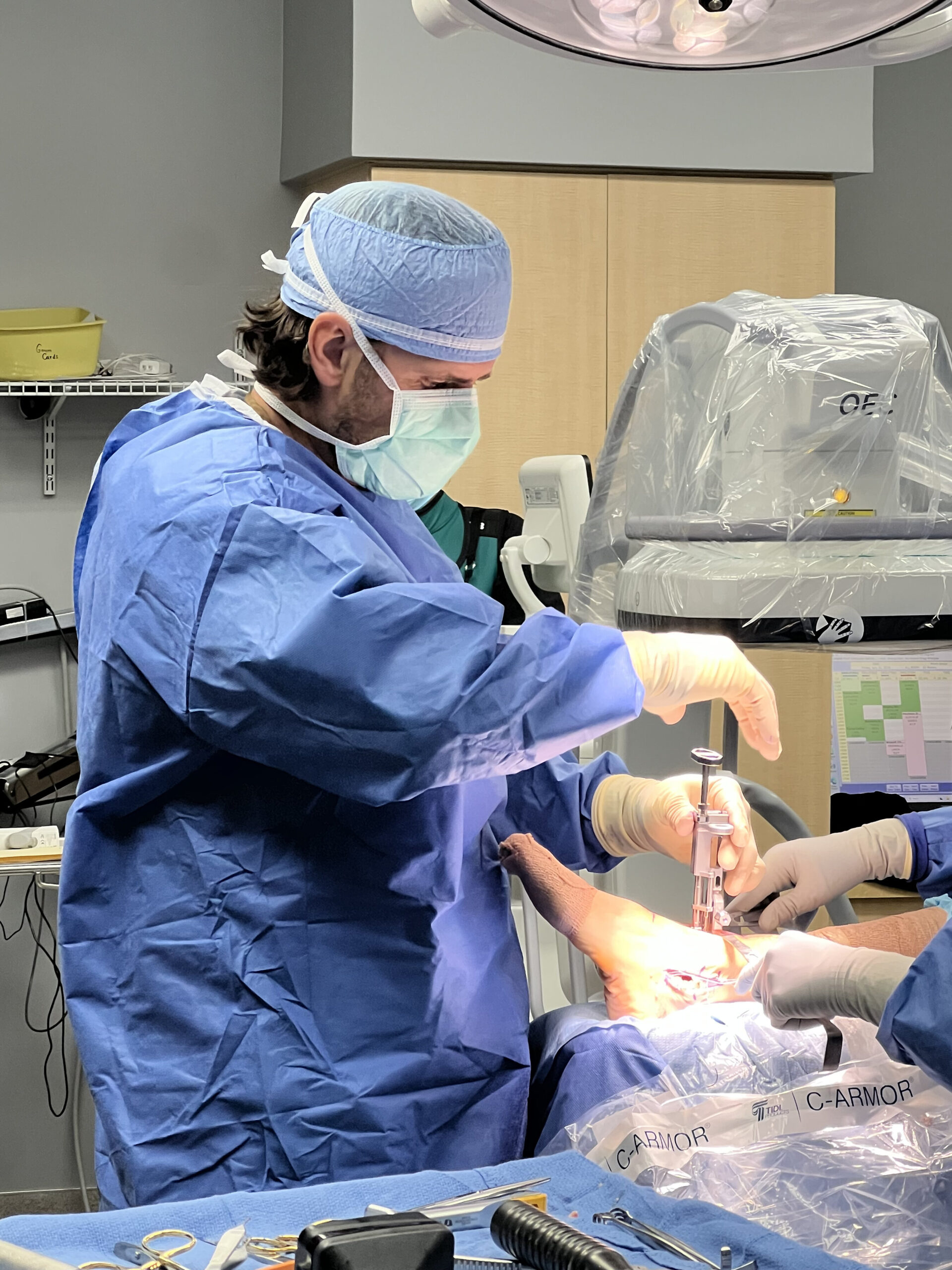 orthoarizona-surgeon-first-in-the-world-to-perform-prophecy-incompass-total-ankle-replacement