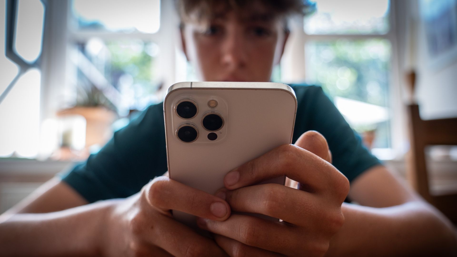 Ofcom explains how it wants social media platforms to keep out under-16s